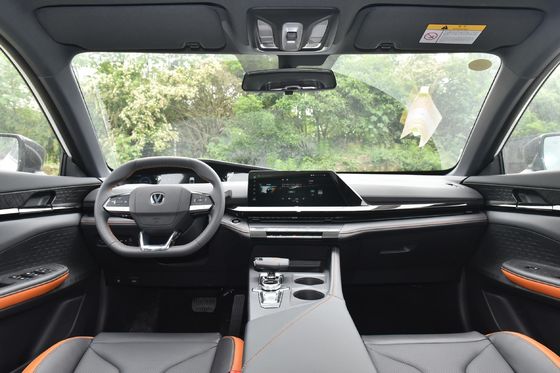 에너지 차량 2024 차난 유니-V PHEV 5석용 자동차 흰색 검은색 흰색 또는 빨간색