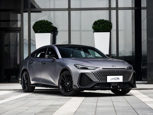 5석 차건 UNI-V 세단 2023 2024 1.5T 2.0T UNI-V 가솔린 자동차