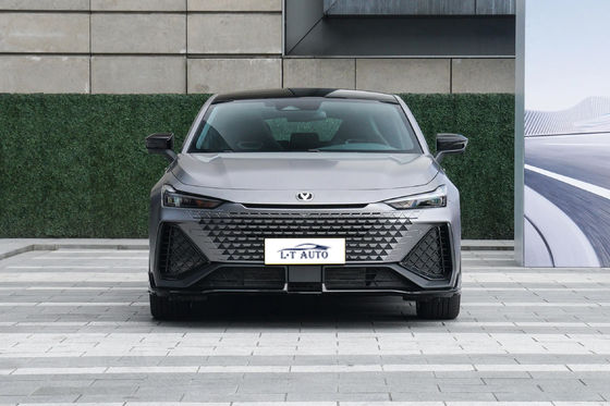 2024 차간 UNI-V 플러그인 하이브리드 가솔린 전기 자동차 차량 최고 속도 205km/h