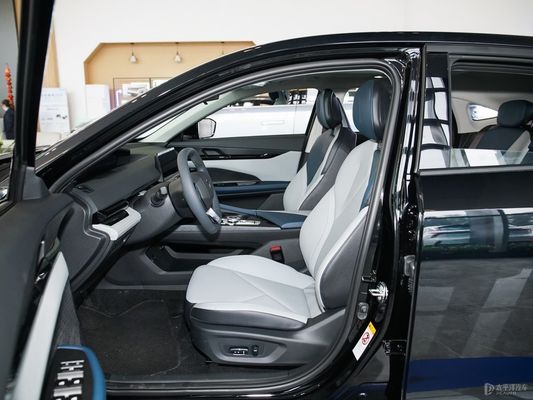 2024 차간 UNI-V 2.0T 가솔린 4WD 드라이브 차량 고속 스마트 중고용 자동차