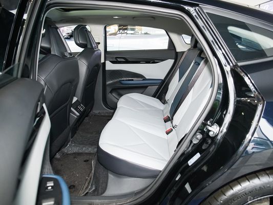 2024 차간 UNI-V 2.0T 가솔린 4WD 드라이브 차량 고속 스마트 중고용 자동차