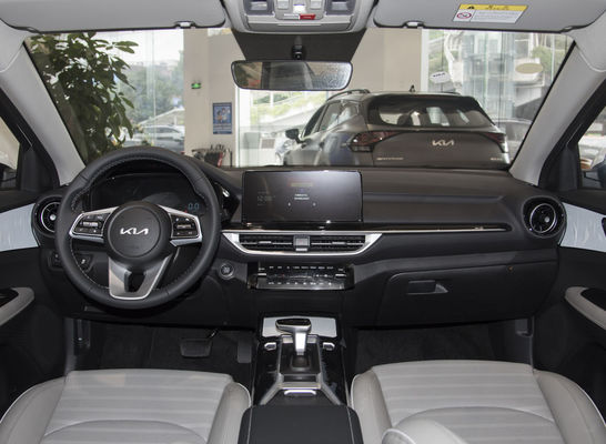 2024 경제 가솔린 자동차 KIA K3 컴팩트 자동차 세단 가솔린 자동차 가죽 좌석