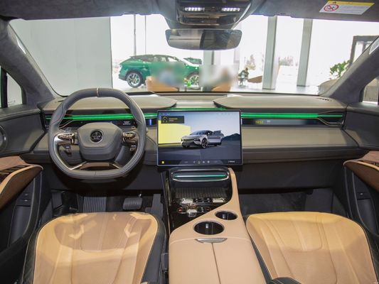 2024 레드 로터스 Eletre A 4WD 스포츠 SUV와 함께 운전의 미래를 경험하십시오.