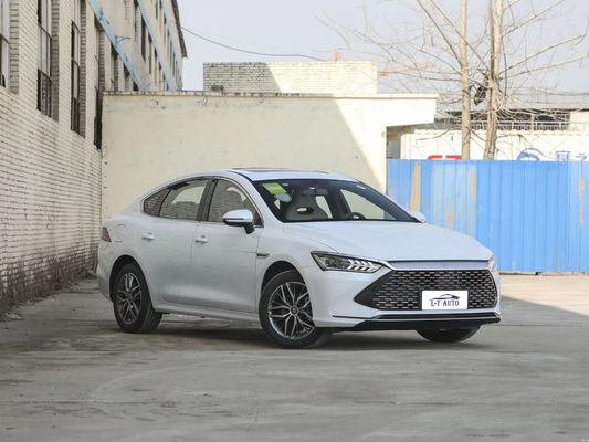 2024 BYD Qin PLUS DM-i 55KM 챔피언 에디션 배터리 전기 차량 검은색