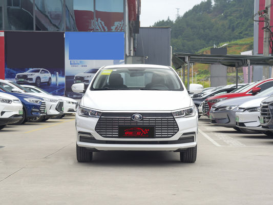 BYD Qin EV 좌측 운전 세단 100% 전기 연료 빠른 충전 시간 1.3h 제작