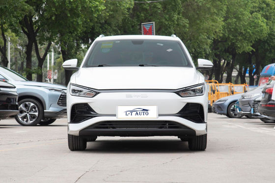 고속 자동차 BYD E2 세단 배터리 리?? 철화강 배터리 전기 차량