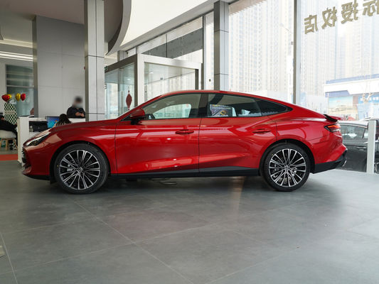 MG 7 럭셔리 SUV 스포츠 세단 1.5t/2.0t 가솔린 엔진과 레이더 전면 4 후면 2