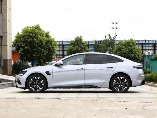 BYD SEAL 650km 4WD 버전에서 스타일과 성능의 완벽한 조합