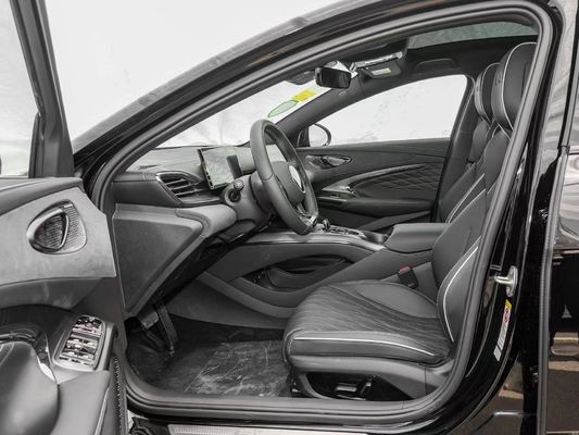 BYD SEAL 650km 4WD 버전에서 스타일과 성능의 완벽한 조합