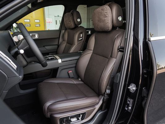 에너지차 L7 L8 L9 대형 SUV 배터리 전기차 4륜구동 하이브리드 SUV 449마력