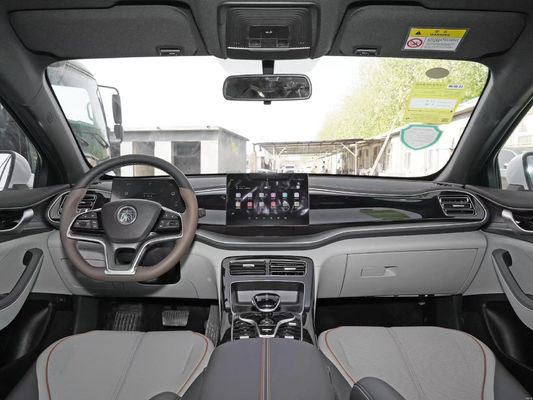 2024 BYD QIN 플러스 EV 장거리 내구 전기차 2718mm 휠베이스 5석 가족차
