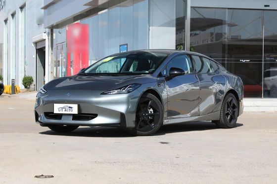 2024 중국 슈퍼 세단 EV 자동차 최대 전력 340PS 최대 토크 430Nm