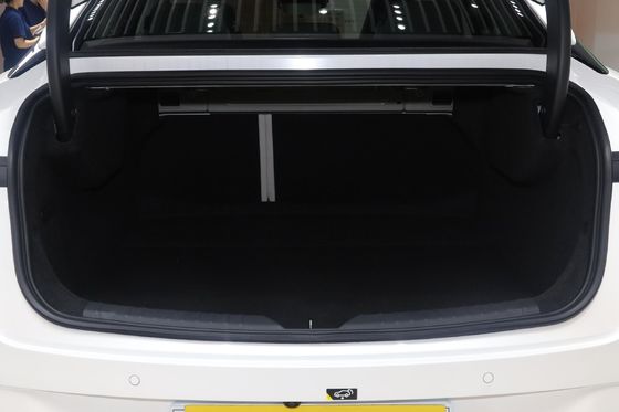 2024 중국 슈퍼 세단 EV 자동차 최대 전력 340PS 최대 토크 430Nm