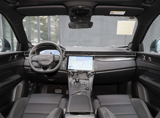 스피드 하이브리드 연료 차량 LYNK CO 01 1.5-2.0L 배량으로 왼쪽 바퀴 SUV