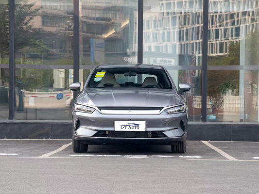 2024 BYD QIN 플러스 EV 고급스럽고 친환경적인 라이프 스타일을 위한 에너지 전기 자동차