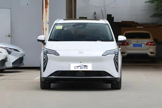 최대 속도 150km/h GAC Aion Y 플러스 70 LiFePO4 배터리 에너지 차량 2024 EV 전기 자동차