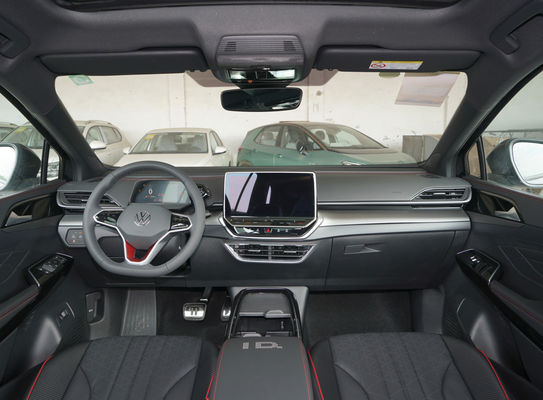 폭스바겐 ID6X 5도어 7석 SUV 150kW에서 고급과 힘을 경험하십시오.