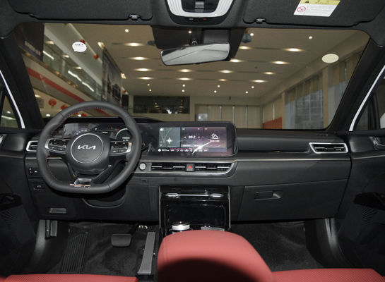 KIA K5 380GT 라인 플래그십 2.0t 배량 가솔린 5석 세단