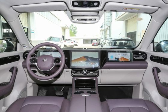중형 SUV 전기차 리프모터 C11 힘과 스타일의 완벽한 조합