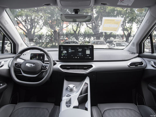 550km 범위 기하학 C 여행 전기 자동차 고속 EV 자동차 리?? 배터리 EV SUV 차량 Geely