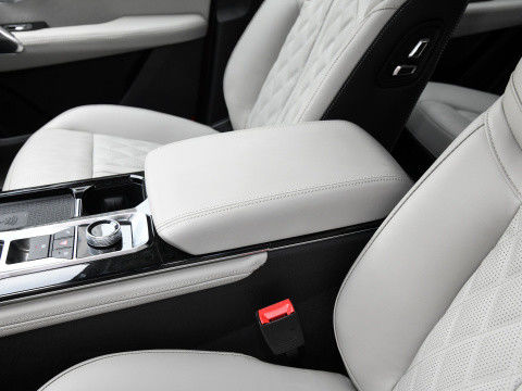 2024 Chery Jetour X70 플러스 SUV 1.6T 2.0T 전기 주차 브레이크가 있는 가솔린 자동차