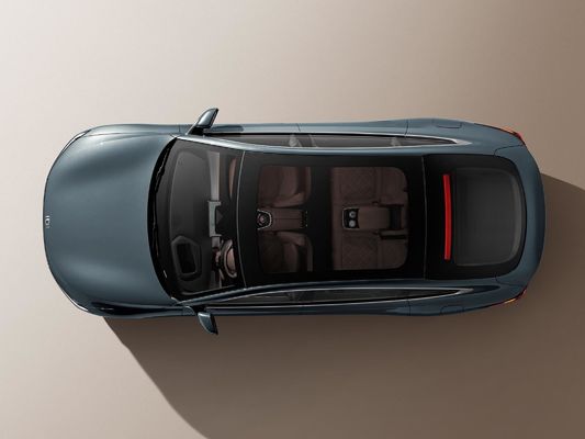 차난 네보 A07 EV 세단 2900mm 휠베이스 4905x1910x1480mm 지능형 에너지 차량