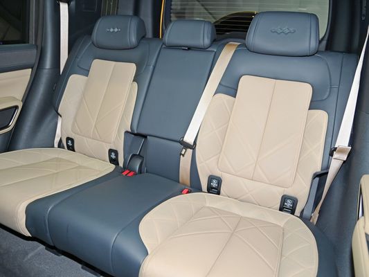 2024 BYD 럭셔리 에너지 차량 505kW 최대 전력 4륜 구동으로 PHEV 자동차