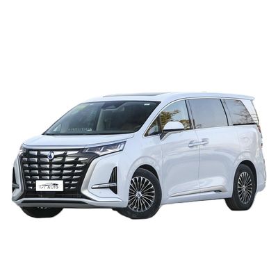 덴자 D9 럭셔리 MPV 103.36kWh 배터리 용량으로 혁명적인 4WD 에너지 차량