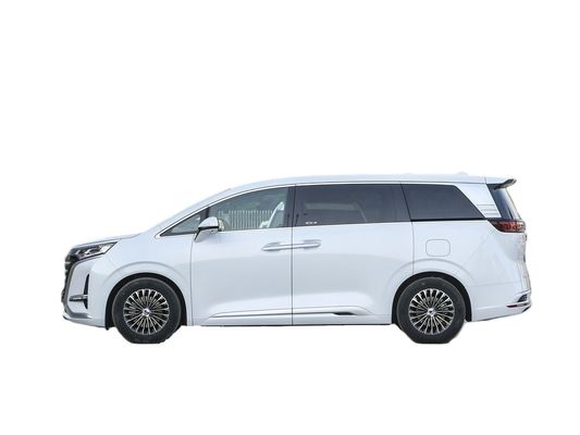 DENZA D9 4x4 MPV 7석 103.36kWh 배터리 용량 듀얼 모터 중-대 크기