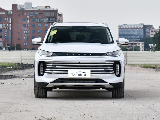 가죽 좌석 재료 2024 중국 FWD / 4WD 2.0T 가솔린 자동차 4 문 5 좌석 TXL 자동차