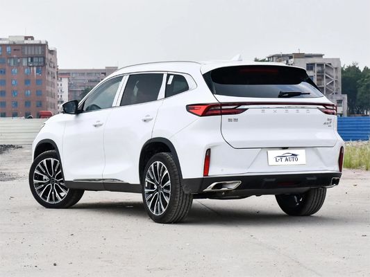 가죽 좌석 재료 2024 중국 FWD / 4WD 2.0T 가솔린 자동차 4 문 5 좌석 TXL 자동차