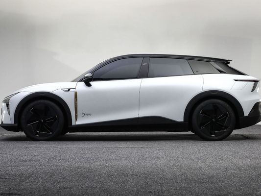 지일리 지유 01 테르너리 리?? 배터리 듀얼 모터 4WD 럭셔리 SUV AI 자동차 로봇 EV 2024