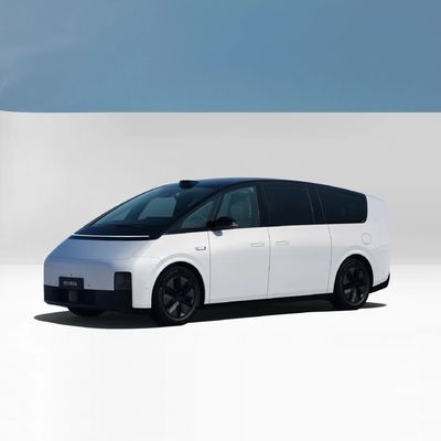 5.5초 가속 시간 100km 리시안 메가 L7 L8 L9 대가족을 위한 최고 중형 MPV
