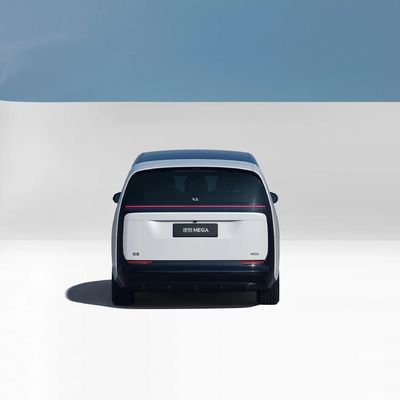 5.5초 가속 시간 100km 리시안 메가 L7 L8 L9 대가족을 위한 최고 중형 MPV