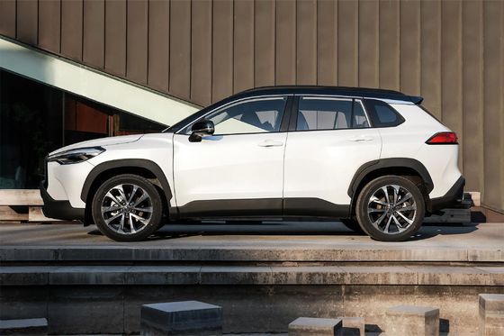 2023 토요타 코롤라 크로스 2.0L CVT 하이브리드 가솔린 자동차 마일리지 75001-100000 마일