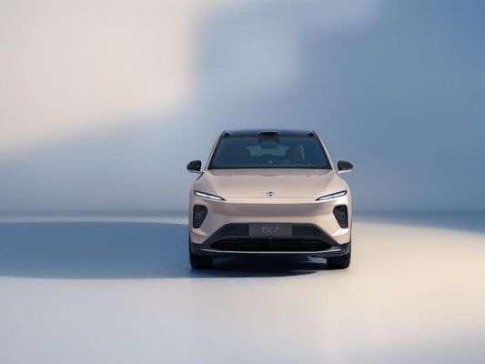 NIO EC7 장거리 EV SUV 휠베이스 2960mm 5도어 5석체 구조