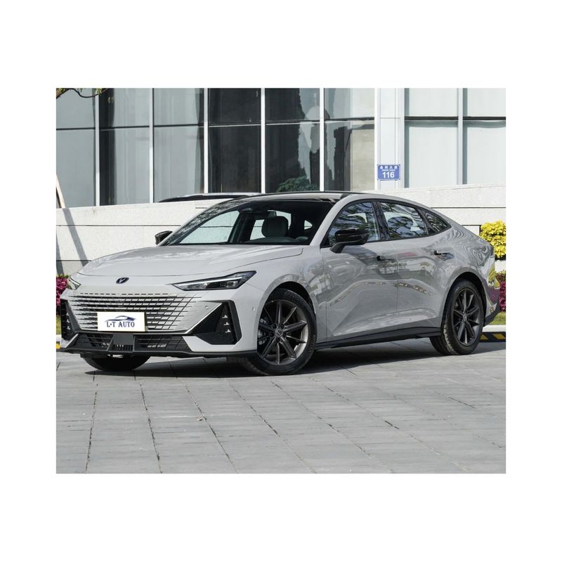 에너지 차량 2024 차난 유니-V PHEV 5석용 자동차 흰색 검은색 흰색 또는 빨간색