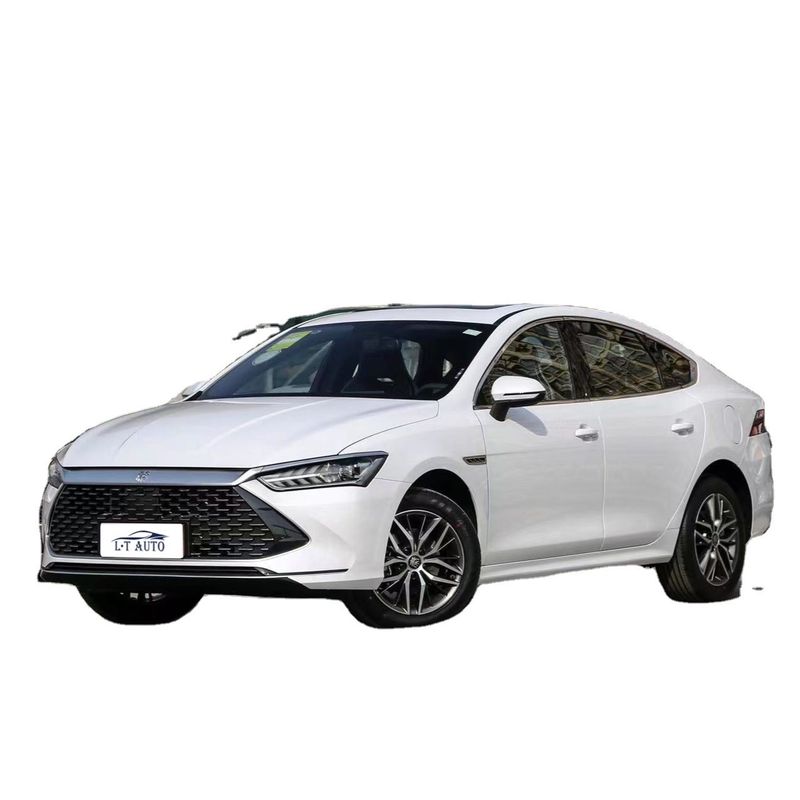BYD QIN 플러스 Dm-I EV 자동차에서 만든 5 좌석 해치백 에너지 55/120km 하이브리드 차량