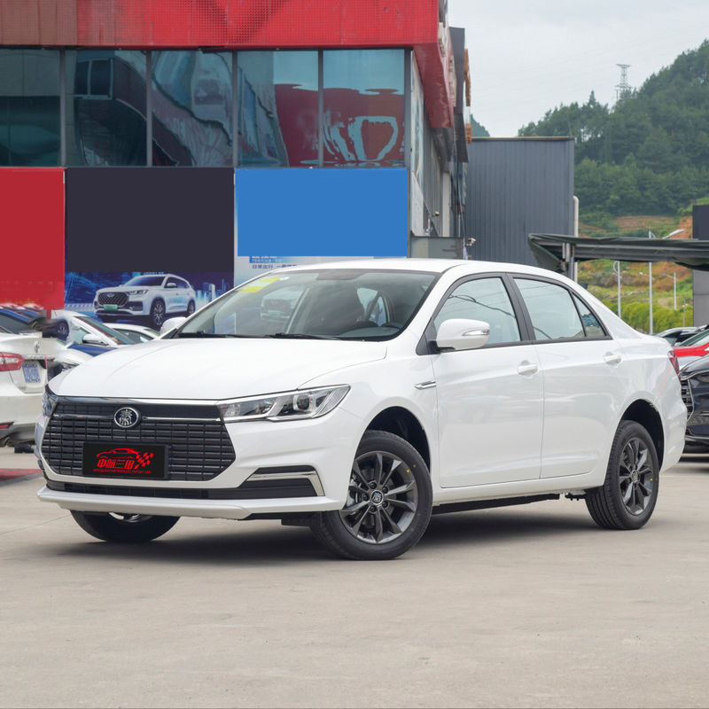 BYD Qin EV 좌측 운전 세단 100% 전기 연료 빠른 충전 시간 1.3h 제작