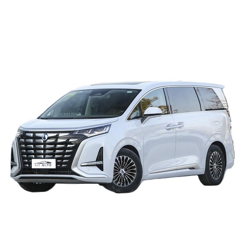 덴자 D9 럭셔리 MPV 103.36kWh 배터리 용량으로 혁명적인 4WD 에너지 차량
